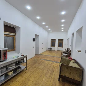 In Baku 100.0 m² commercial is for rent - Image 3