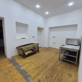In Baku 100.0 m² commercial is for rent - Image 5