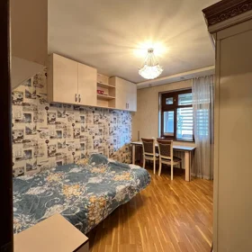 In Baku 80.0 m² apartment is for sale - Image 2