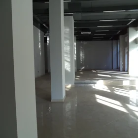 In Xətai rayonu 520.0 m² commercial is for rent - Image 6