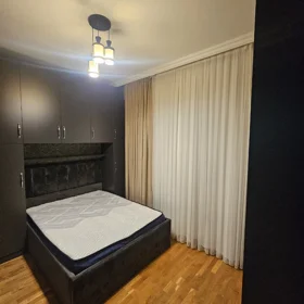 In Baku 80.0 m² apartment is for rent - Image 4