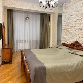 In Baku 135.0 m² apartment is for sale - Image 2