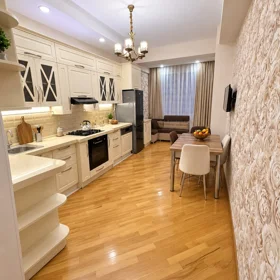In Baku 135.0 m² apartment is for sale - Image 5