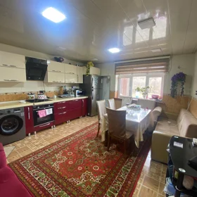 In Sabunçu rayonu 200.0 m² house with 6.0 rooms is for sale - Image 2