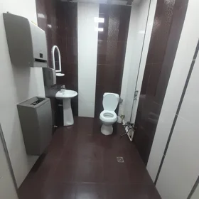 In Baku 25.0 m² office is for rent - Image 10