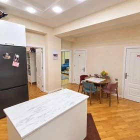 In Baku 104.0 m² apartment is for sale - Image 7