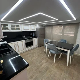 In Binəqədi rayonu 100.0 m² apartment is for rent - Image 5