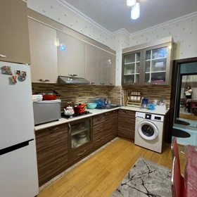 In Khirdalan 65.0 m² apartment is for sale - Image 8