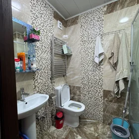 In Khirdalan 65.0 m² apartment is for sale - Image 9