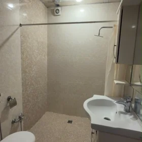 In Baku 45.0 m² apartment is for rent - Image 5