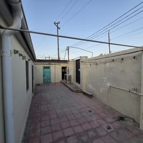 In Xəzər rayonu 130.0 m² house with 10.0 rooms is for sale - Image 4