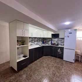 In Lənkəran İnzibati Ərazisi 130.0 m² house with 4.0 rooms is for sale - Image 5