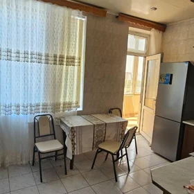 In Baku 120.0 m² apartment is for sale - Image 3