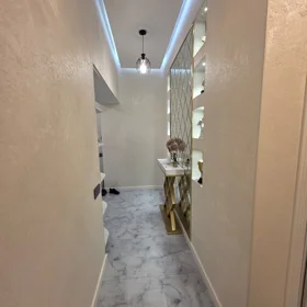 In Baku 60.0 m² apartment is for sale - Image 2