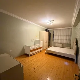 In Khirdalan 70.0 m² apartment is for rent - Image 2