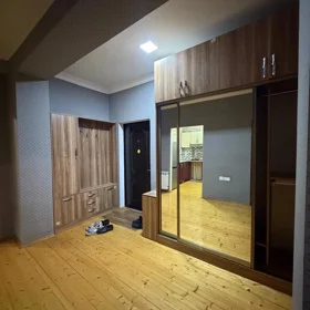 In Khirdalan 70.0 m² apartment is for rent - Image 8