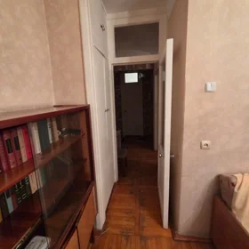 In Baku 50.0 m² apartment is for sale - Image 2
