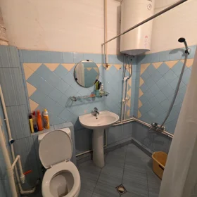 In Baku 50.0 m² apartment is for sale - Image 9