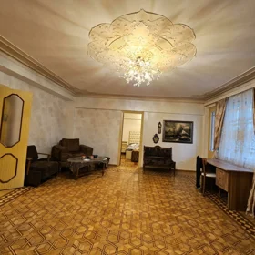 In Xətai rayonu 70.0 m² apartment is for rent - Image 3
