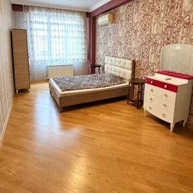 In Baku 138.0 m² apartment is for rent - Image 7