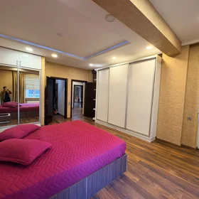 In Xətai rayonu 200.0 m² apartment is for rent - Image 3