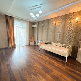 In Xətai rayonu 200.0 m² apartment is for rent - Image 9