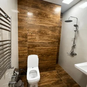 In Baku 85.0 m² apartment is for rent - Image 8