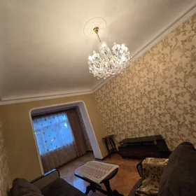 In Baku 70.0 m² apartment is for rent - Image 3
