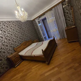 In Baku 70.0 m² apartment is for rent - Image 5