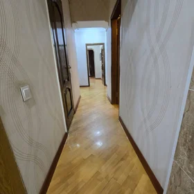 In Baku 70.0 m² apartment is for rent - Image 10