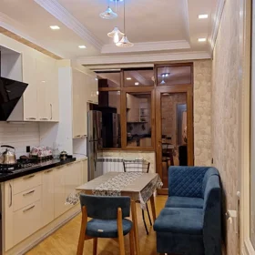 In Baku 110.0 m² apartment is for rent - Image 8