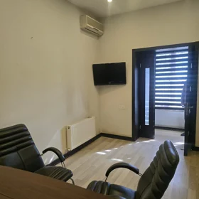 In Baku 74.0 m² office is for rent - Image 5