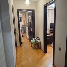 In Baku 66.0 m² apartment is for sale - Image 9