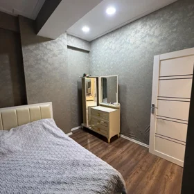 In Baku 80.0 m² apartment is for rent - Image 8