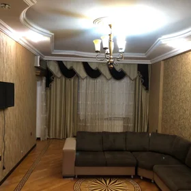 In Baku 65.0 m² apartment is for rent - Image 2