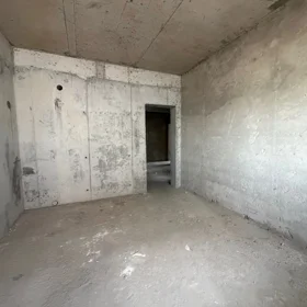 In Baku nan m² apartment is for sale - Image 4
