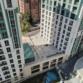 In Baku 142.0 m² apartment is for sale - Image 2