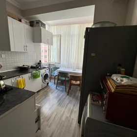 In Baku 100.0 m² apartment is for sale - Image 2