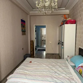 In Baku 100.0 m² apartment is for sale - Image 9