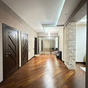 In Baku 120.0 m² apartment is for rent - Image 5