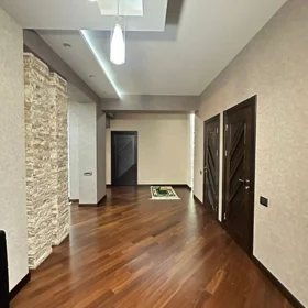 In Baku 120.0 m² apartment is for rent - Image 6