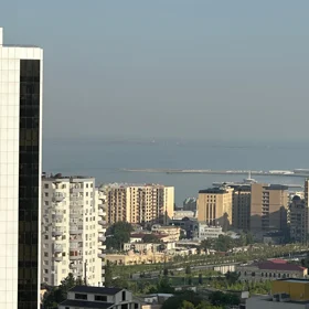 In Baku 176.0 m² apartment is for sale - Image 4