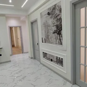 In Baku 193.0 m² apartment is for sale - Image 6