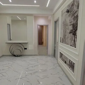 In Baku 193.0 m² apartment is for sale - Image 8