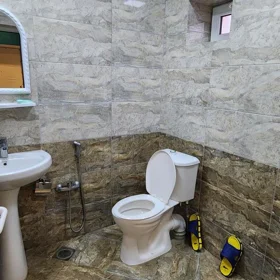 In nan 120.0 m² house with 4.0 rooms is for sale - Image 10