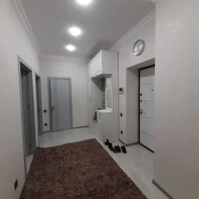 In Baku 100.0 m² apartment is for rent - Image 8