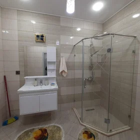 In Baku 100.0 m² apartment is for rent - Image 10