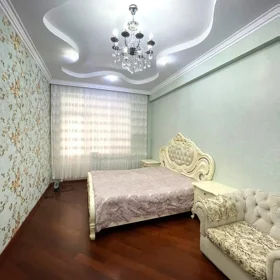 In Baku 120.0 m² apartment is for rent - Image 3