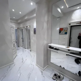 In Baku 60.0 m² apartment is for sale - Image 9