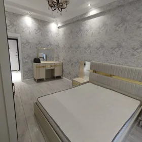 In Baku 70.0 m² apartment is for rent - Image 8